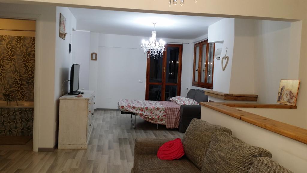 Superattico Panoramico Apartamento Castel Fusano Quarto foto